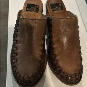 Freebird Sofia size 7 New